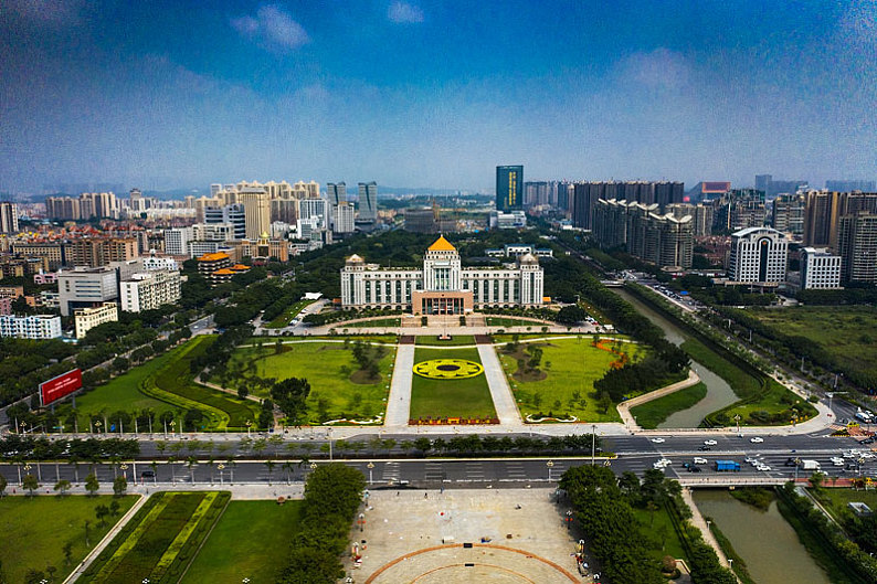广州市花都广场_高清图片_全景视觉