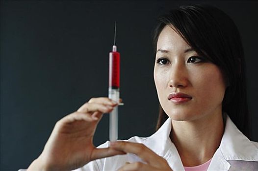 女医生,看,注射器