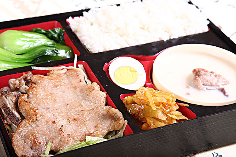 黑椒大排饭套餐_高清图片_全景视觉