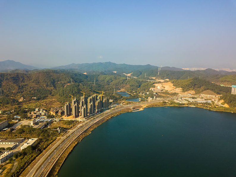 惠州下角东江边的江南大道航拍风光_高清图片_全景视觉