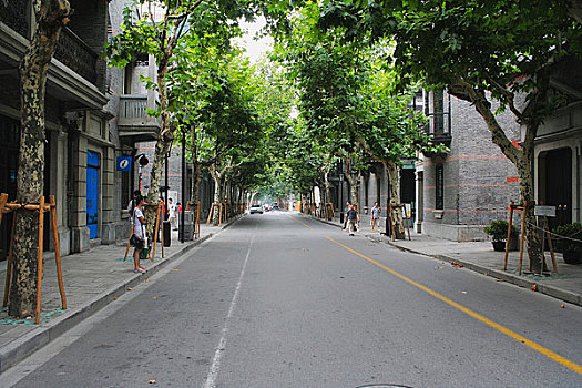 兴业路上海新天地上海新天地的音乐表演上海新天地,椅子和阳光上海新