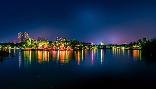 济南夜景图片