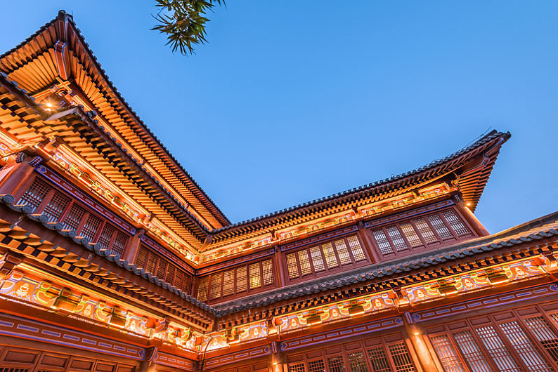 中国江苏南京的赏心亭古建筑夜景_高清图片_全景视觉