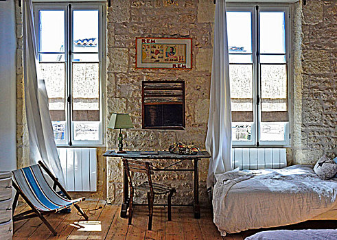 地中海,室内,书桌,椅子,正面,乡村,石墙,高,窗户,单人床,一个
