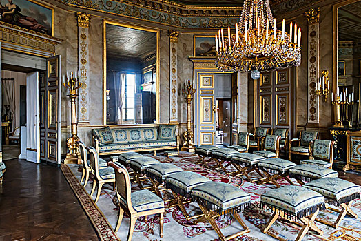 法国贡比涅宫贵妇候见室