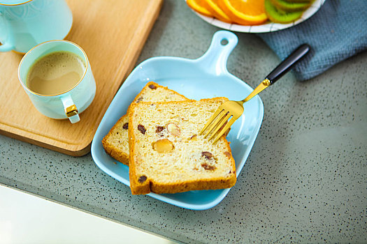 美味下午茶切片果脯蜜豆吐司