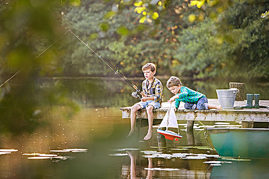 男孩,钓鱼,玩,玩具,帆船,湖
