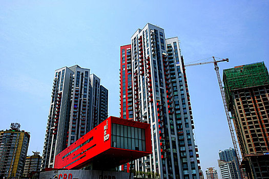 重庆建设中的大厦