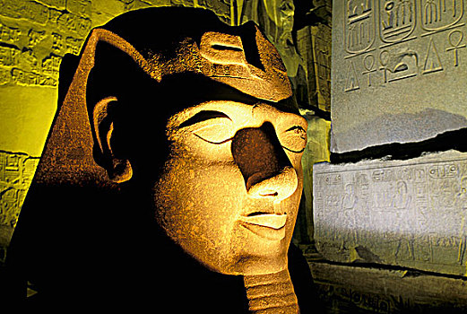 埃及,卢克索神庙,拉美西斯二世
