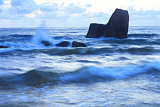 日月湾海景海浪大海