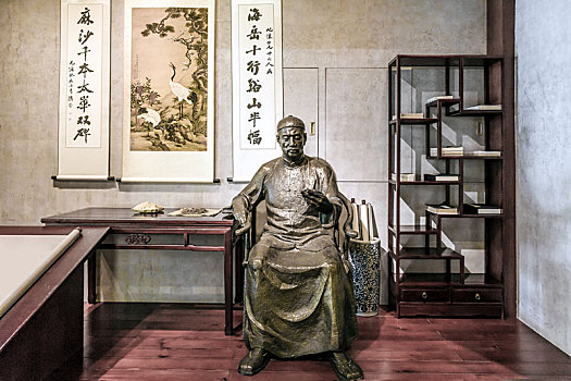 河南安阳中国文字博物馆中式堂屋人物雕塑