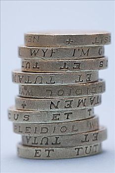 一堆,一英镑硬币