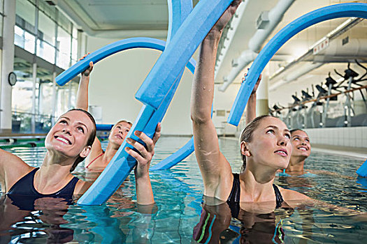 高兴,健身课,水,有氧运动,泡沫