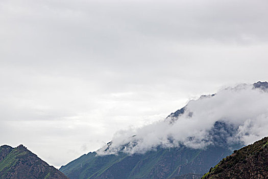 西藏,云海,雪山,玛尼堆