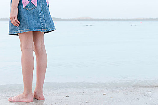 女孩,站立,水边,海滩,下部