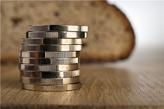 欧元硬币,面包