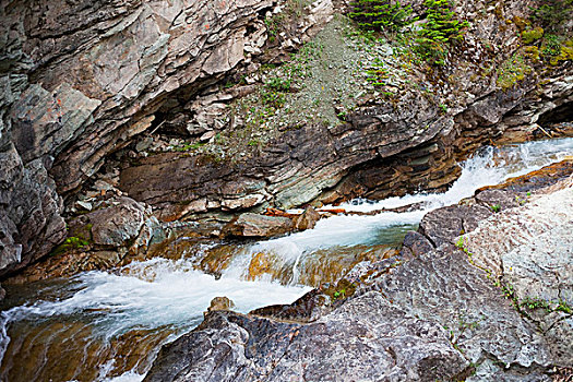 水,流动,上方,岩石,风景,瓦特顿湖国家公园,艾伯塔省,加拿大