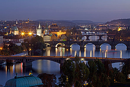 山,摩尔多瓦,桥,夜晚,布拉格,捷克共和国,欧洲