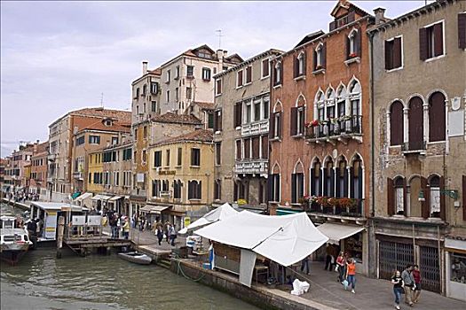 人群,走,散步场所,运河,威尼斯,意大利