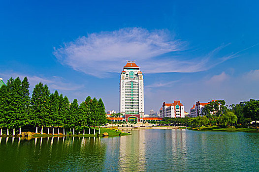 厦门大学