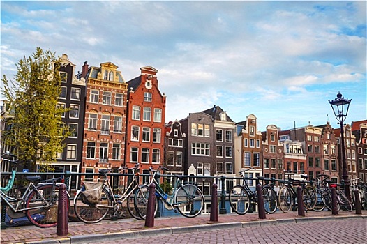 自行车停放,桥,阿姆斯特丹