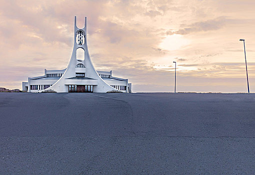 冰岛现代教堂