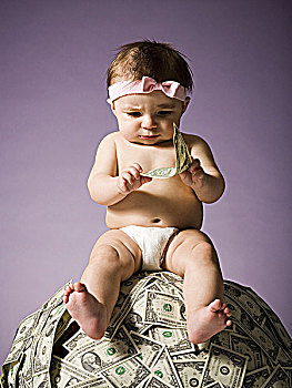 女婴,坐,堆,美元