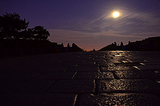 卢沟桥的月光