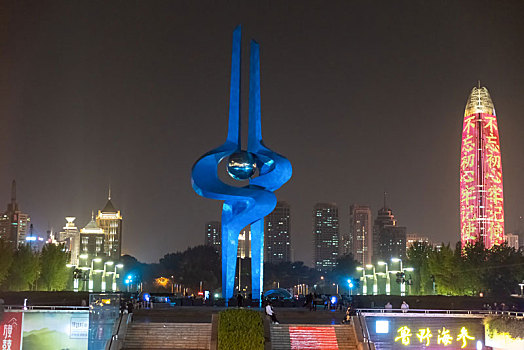 山东济南泉城广场