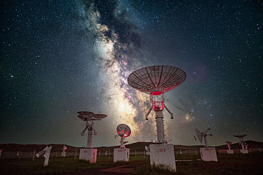 明安图天文观测站星空银河