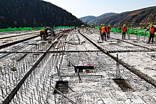 公路建设