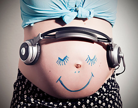 婴儿,腹部,脸,耳机