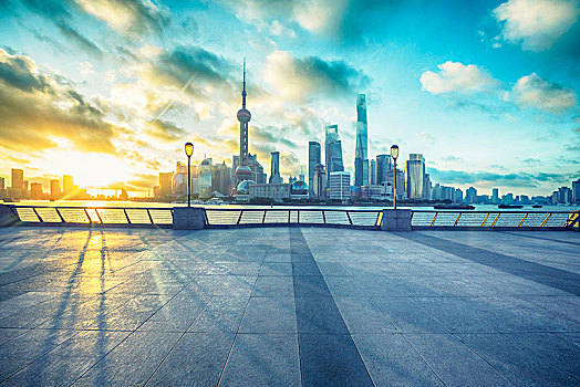 汽车广告城市背景,上海外滩,陆家嘴,东方明珠,浦东,中心大厦,环球金融中心