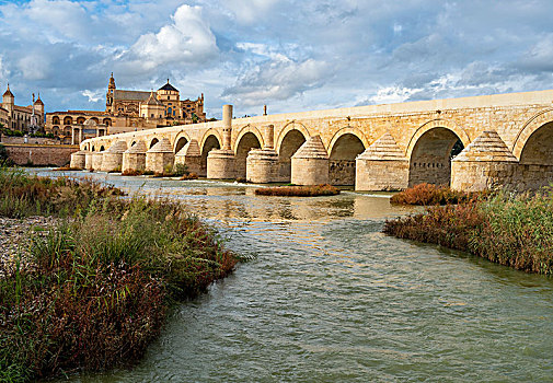 罗马桥,科多巴,安达卢西亚,西班牙