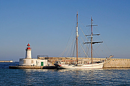 灯塔,帆船,港口,伊比萨岛,巴利阿里群岛,西班牙,欧洲