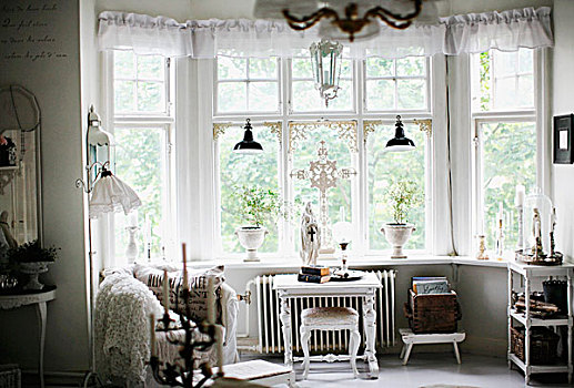 凸窗,半透明,白色,传统,边桌,相配,凳子
