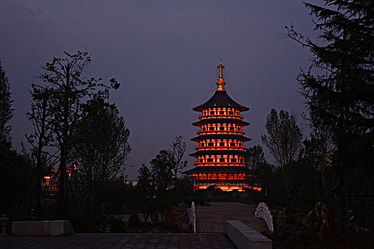 洛阳九州池夜景