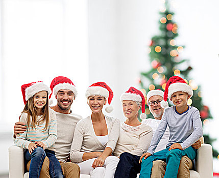 家庭,高兴,休假,人,概念,幸福之家,圣诞老人,帽子,坐,沙发,上方,客厅,圣诞树,背景