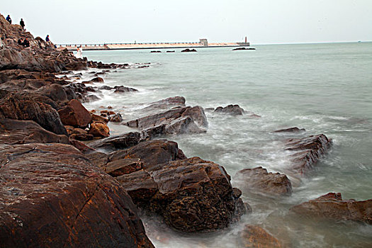 北海,银滩,礁石,沙滩,浴场,游客,海水,海浪,风光,自然,冠头岭,砥柱