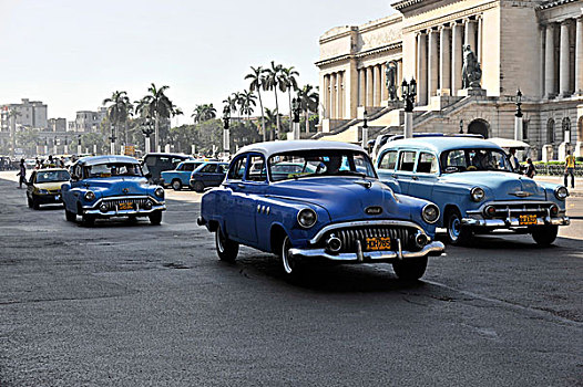几个,老爷车,50多岁,中心,哈瓦那,古巴,大安的列斯群岛,加勒比海,中美洲,北美