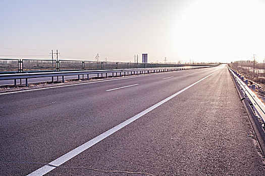 中国西部高速公路