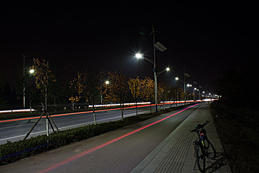 公路夜景