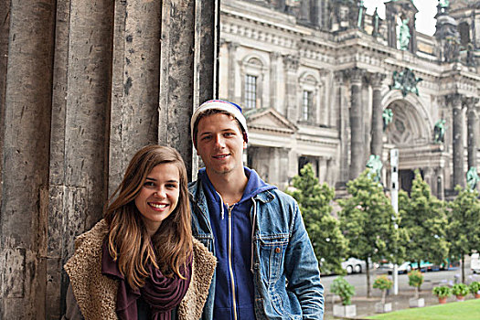 头像,微笑,年轻,朋友,站立,柱子,博物馆,柏林大教堂