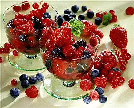 红莓果盘,碗,围绕,新鲜,浆果