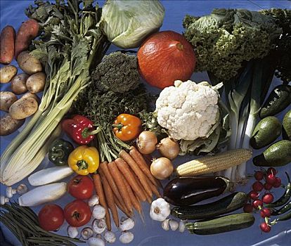 蔬菜,西红柿,洋葱,土豆,胡椒,花椰菜,药草