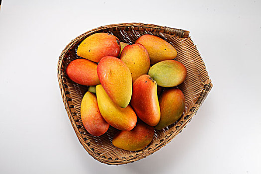 水果新鲜芒果,绿色健康食品,纯天然