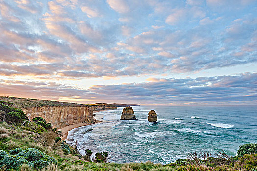 日出,十二门徒岩,海洋,道路,坎贝尔港国家公园,维多利亚,澳大利亚,大洋洲