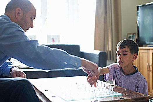 父亲,儿子,玩,下棋,一起