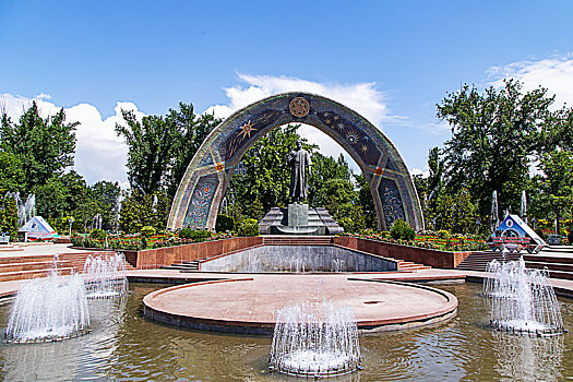 塔吉克斯坦-鲁达基公园