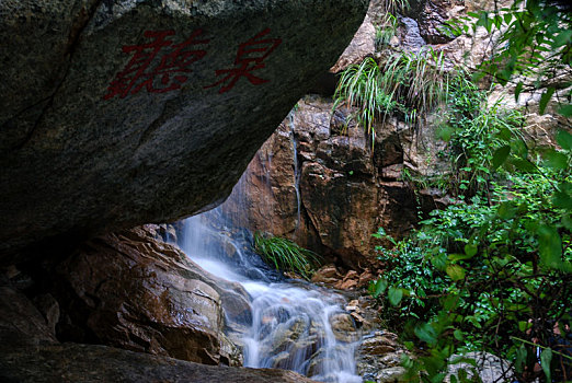 门下,夏天,雨后,山涧,淙淙流水